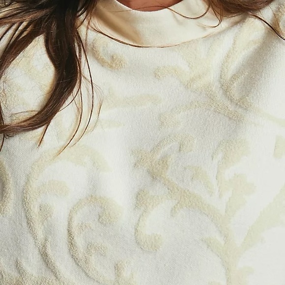 Anthropologie Nina Velvet Sweater - Picture 3 of 13